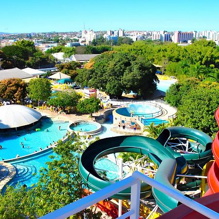 Apartament Piazza Diroma Com Acesso Ao Acqua Park Caldas Novas Zewnętrze zdjęcie