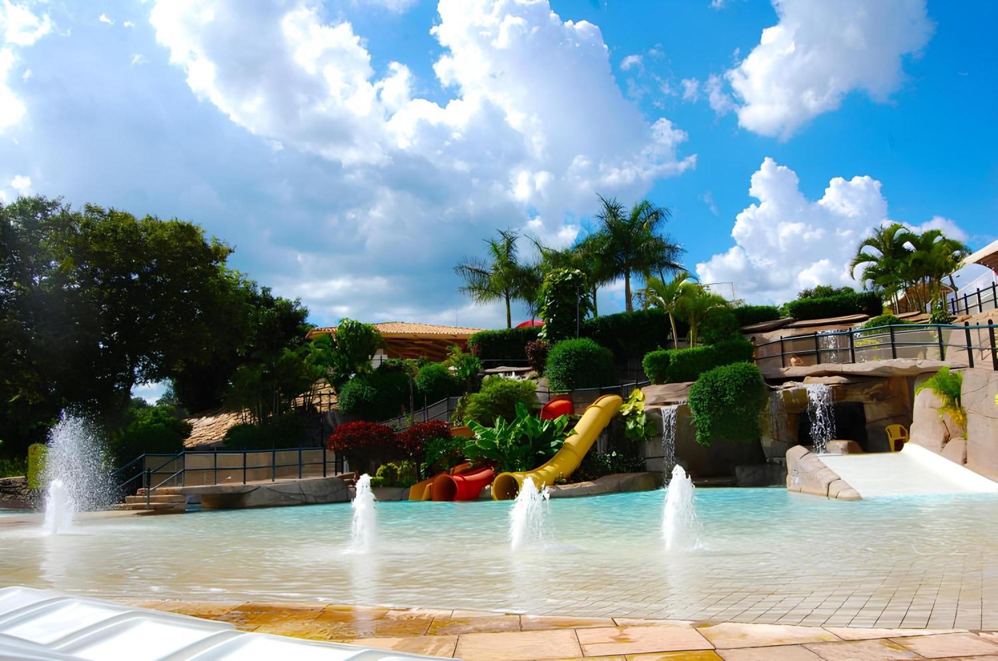 Apartament Piazza Diroma Com Acesso Ao Acqua Park Caldas Novas Zewnętrze zdjęcie